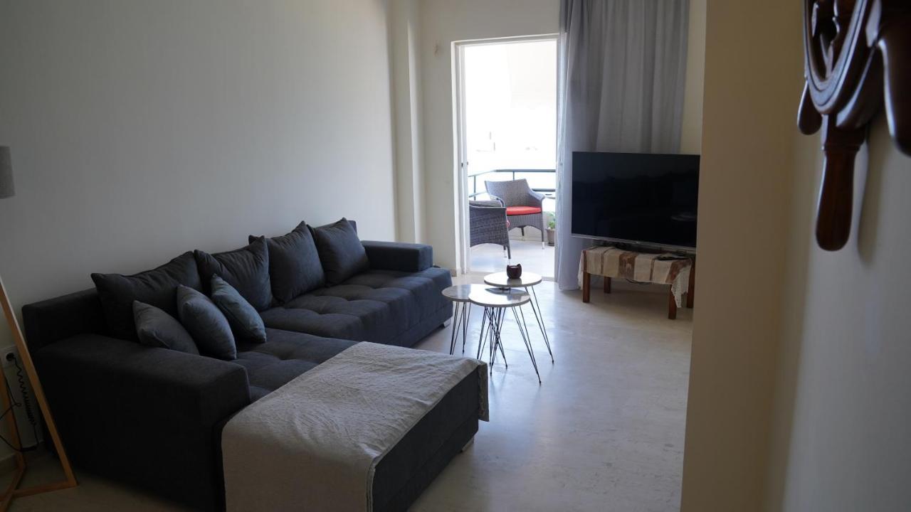 Km Beach View Apartment Chania  Exteriör bild