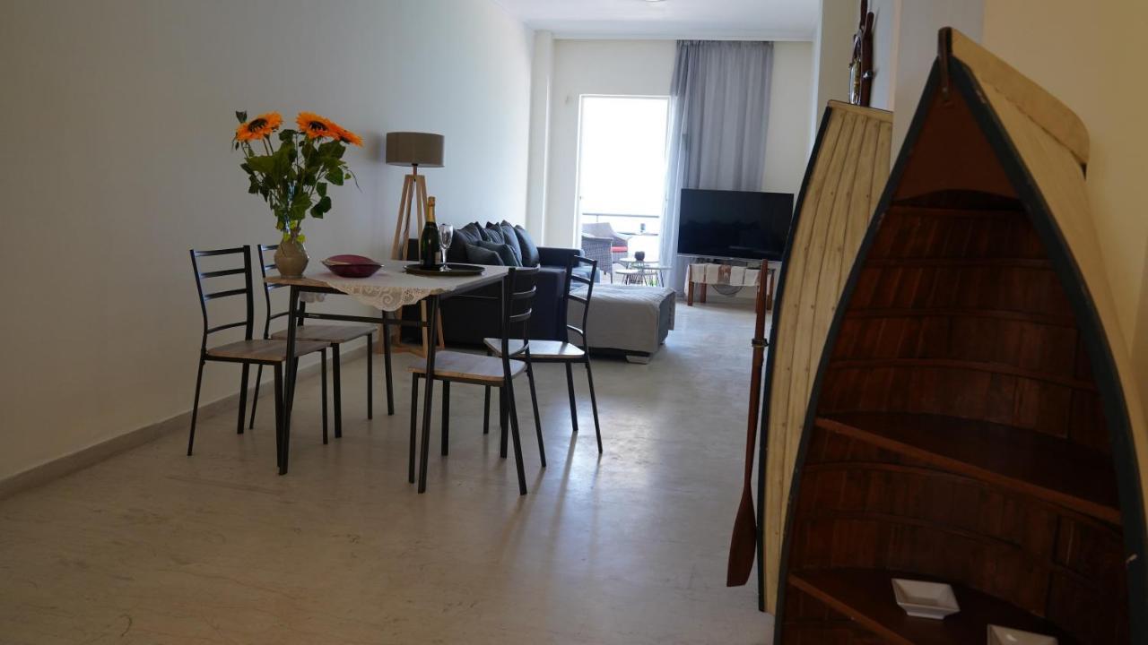 Km Beach View Apartment Chania  Exteriör bild